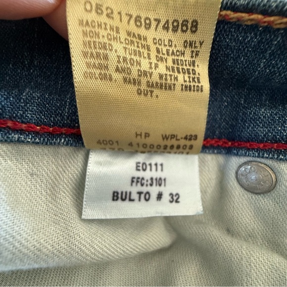 NWT Levi's Relaxed Boot Cut 550 16 Short Misses Indigo Jeans classic rise - Picture 14 of 14